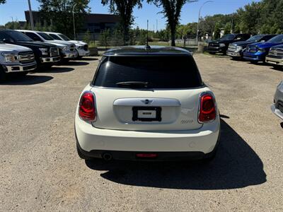 2015 MINI Cooper Cooper   - Photo 5 - Edmonton, AB T5W 1E5