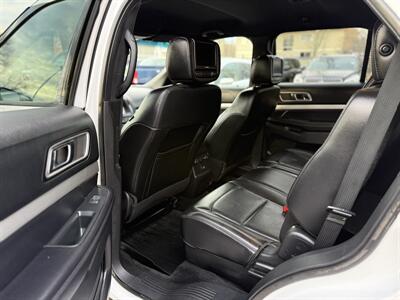 2017 Ford Explorer XLT   - Photo 10 - Edmonton, AB T5W 1E5