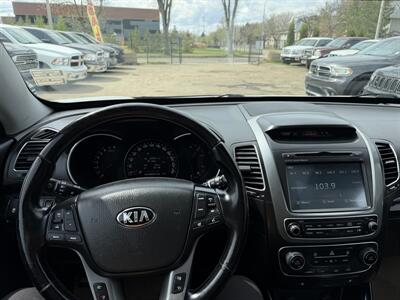 2015 Kia Sorento SX Limited - Photo 11 - Edmonton, AB T5W 1E5