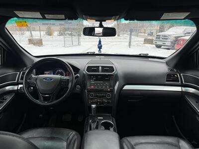 2017 Ford Explorer XLT   - Photo 9 - Edmonton, AB T5W 1E5