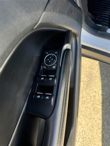 2016 Lincoln MKC Select   - Photo 14 - Edmonton, AB T5W 1E5