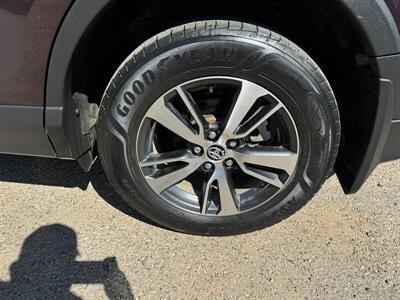 2017 Toyota RAV4 XLE   - Photo 15 - Edmonton, AB T5W 1E5