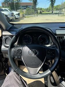2017 Toyota RAV4 XLE   - Photo 13 - Edmonton, AB T5W 1E5