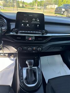 2021 Kia Forte EX   - Photo 11 - Edmonton, AB T5W 1E5