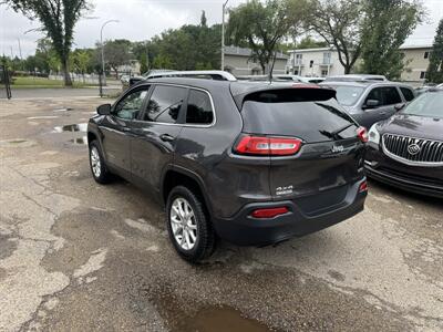 2016 Jeep Cherokee Latitude   - Photo 6 - Edmonton, AB T5W 1E5