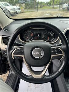 2016 Jeep Cherokee Latitude   - Photo 12 - Edmonton, AB T5W 1E5