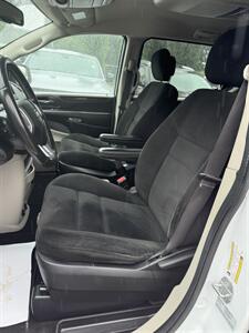 2016 Dodge Grand Caravan SE Crew   - Photo 12 - Edmonton, AB T5W 1E5