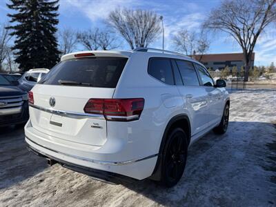 2019 Volkswagen Atlas V6 SEL R-Line 4Motion   - Photo 6 - Edmonton, AB T5W 1E5