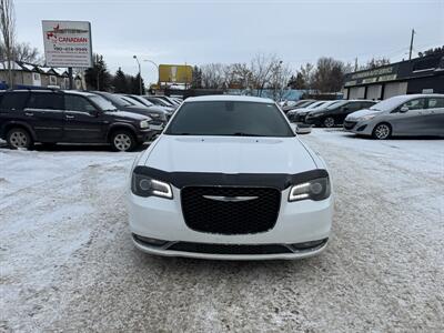 2018 Chrysler 300 Series S   - Photo 2 - Edmonton, AB T5W 1E5