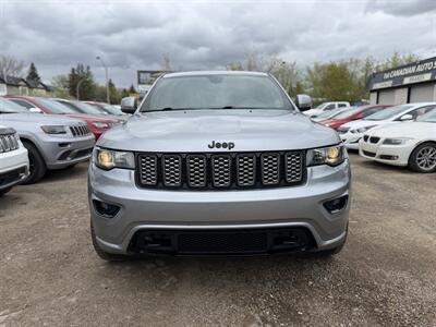 2018 Jeep Grand Cherokee Laredo - Photo 2 - Edmonton, AB T5W 1E5