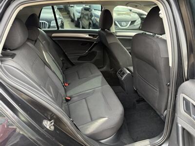 2017 Volkswagen Golf TSI S   - Photo 8 - Edmonton, AB T5W 1E5