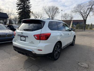 2017 Nissan Pathfinder Platinum - Photo 6 - Edmonton, AB T5W 1E5