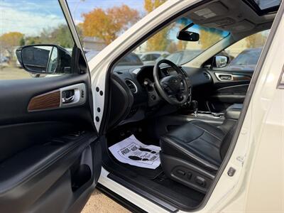 2017 Nissan Pathfinder Platinum - Photo 11 - Edmonton, AB T5W 1E5