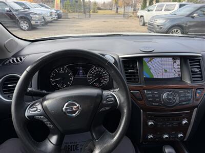 2017 Nissan Pathfinder Platinum - Photo 12 - Edmonton, AB T5W 1E5