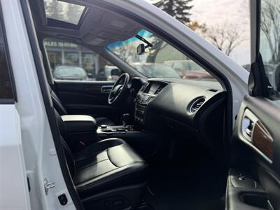 2017 Nissan Pathfinder Platinum - Photo 7 - Edmonton, AB T5W 1E5