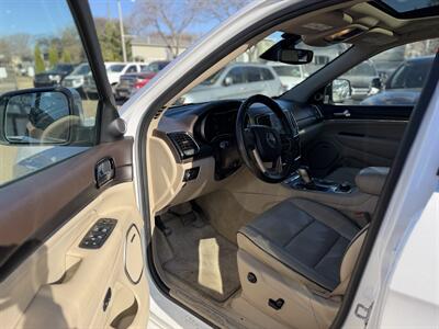 2019 Jeep Grand Cherokee Overland  One Owner No Accidents - Photo 10 - Edmonton, AB T5W 1E5