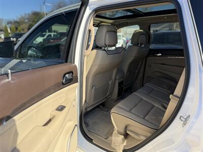 2019 Jeep Grand Cherokee Overland  One Owner No Accidents - Photo 9 - Edmonton, AB T5W 1E5