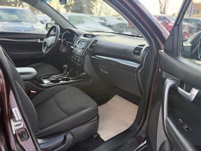 2015 Kia Sorento LX   - Photo 7 - Edmonton, AB T5W 1E5