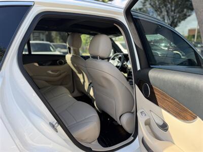 2018 Mercedes-Benz GLC GLC 300 4MATIC - Photo 8 - Edmonton, AB T5W 1E5
