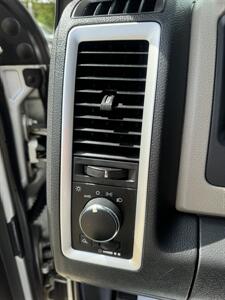 2011 RAM 1500 ST   - Photo 12 - Edmonton, AB T5W 1E5