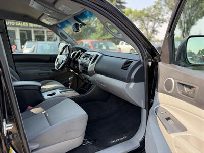 2012 Toyota Tacoma V6 - Photo 7 - Edmonton, AB T5W 1E5