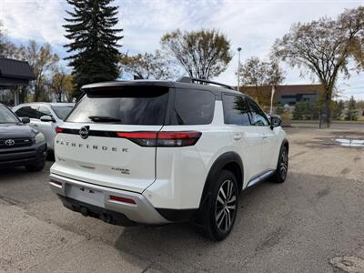 2023 Nissan Pathfinder Platinum - Photo 6 - Edmonton, AB T5W 1E5