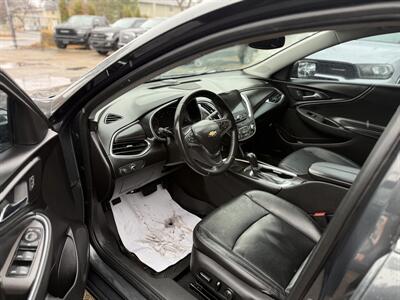 2017 Chevrolet Malibu LT   - Photo 10 - Edmonton, AB T5W 1E5