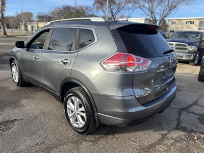 2016 Nissan Rogue SV   - Photo 6 - Edmonton, AB T5W 1E5