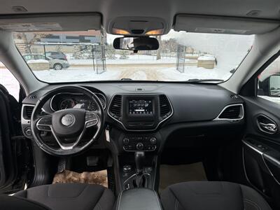 2019 Jeep Cherokee Sport   - Photo 9 - Edmonton, AB T5W 1E5