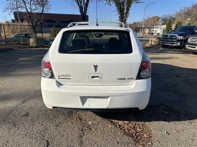 2009 Pontiac Vibe AWD   - Photo 6 - Edmonton, AB T5W 1E5