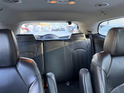 2017 Buick Enclave Leather   - Photo 9 - Edmonton, AB T5W 1E5