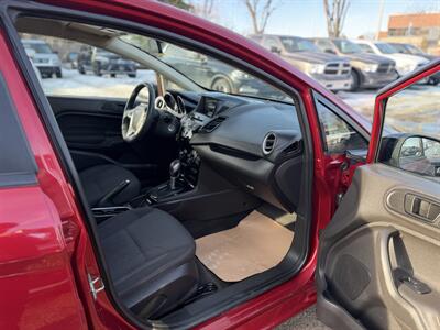 2017 Ford Fiesta SE   - Photo 7 - Edmonton, AB T5W 1E5