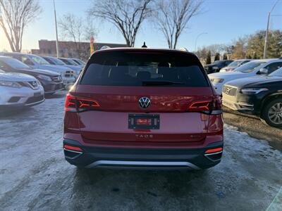 2023 Volkswagen Taos Comfortline 4Motion   - Photo 5 - Edmonton, AB T5W 1E5