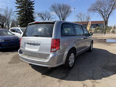 2019 Dodge Grand Caravan SE Plus   - Photo 5 - Edmonton, AB T5W 1E5