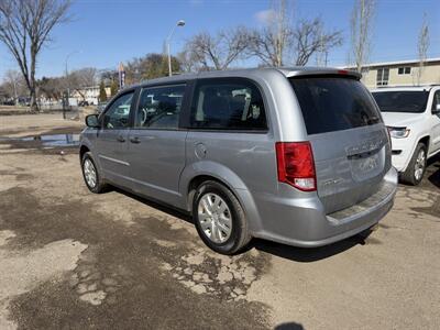 2019 Dodge Grand Caravan SE Plus   - Photo 4 - Edmonton, AB T5W 1E5