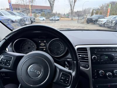 2012 Jeep Grand Cherokee Laredo   - Photo 11 - Edmonton, AB T5W 1E5