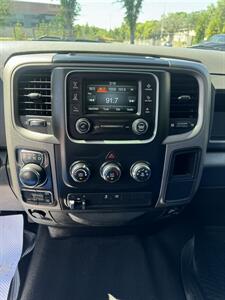 2018 RAM 1500 Express   - Photo 11 - Edmonton, AB T5W 1E5
