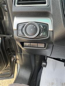 2016 Ford Explorer XLT   - Photo 15 - Edmonton, AB T5W 1E5