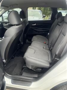 2020 Hyundai Santa Fe SE   - Photo 8 - Edmonton, AB T5W 1E5