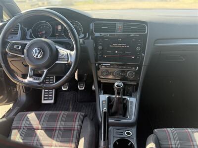2018 Volkswagen Golf GTI SE   - Photo 10 - Edmonton, AB T5W 1E5