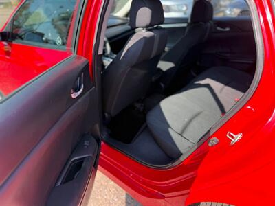 2019 Honda Civic EX   - Photo 9 - Edmonton, AB T5W 1E5