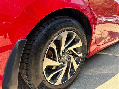 2019 Honda Civic EX   - Photo 11 - Edmonton, AB T5W 1E5