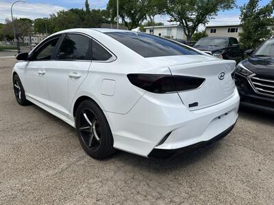 2018 Hyundai Sonata GL   - Photo 4 - Edmonton, AB T5W 1E5