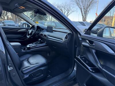 2021 Mazda CX-9 Touring   - Photo 7 - Edmonton, AB T5W 1E5