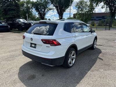 2021 Volkswagen Tiguan Comfortline 4Motion   - Photo 6 - Edmonton, AB T5W 1E5
