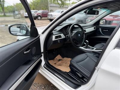 2010 BMW 323i   - Photo 10 - Edmonton, AB T5W 1E5