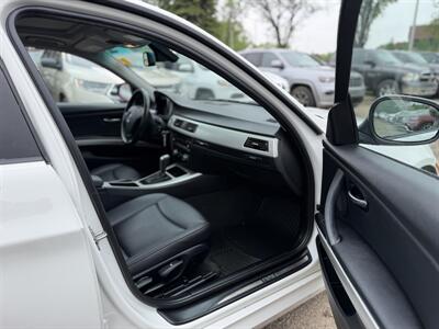 2010 BMW 323i   - Photo 7 - Edmonton, AB T5W 1E5