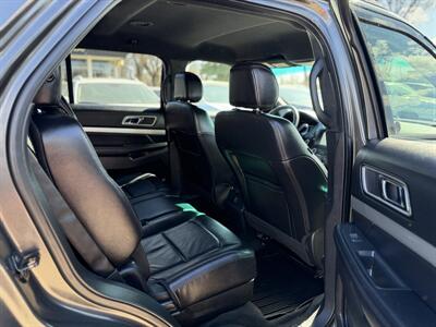 2017 Ford Explorer XLT - Photo 8 - Edmonton, AB T5W 1E5