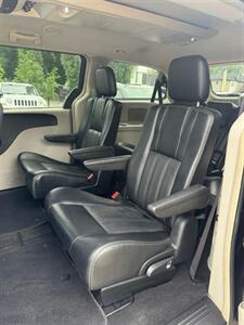 2017 Dodge Grand Caravan Crew   - Photo 8 - Edmonton, AB T5W 1E5