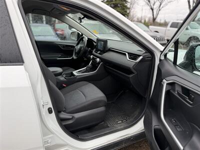 2020 Toyota RAV4 LE   - Photo 7 - Edmonton, AB T5W 1E5